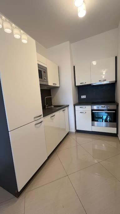 פראג Residence Garden Tower - Parking מראה חיצוני תמונה